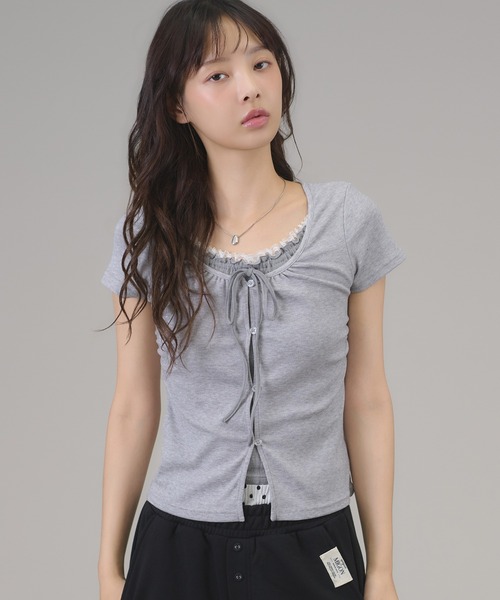 apres jour mignon（アプレジュールミニョン）の「フェイクレイヤードトップス（Tシャツ/カットソー・レディース・チャコールグレー/グレー/ブラウン系その他・フリー/LARGE）」の4枚目の写真