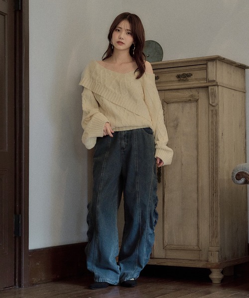 mideal(マイディール)の「one shoulder cable knit / ワンショルケーブルニット(ニット/セーター・レディース・ボルドー/ピンク/ブルーグリーン/ブラウン/ダークグレー/アイボリー・FREE)」の10枚目の写真