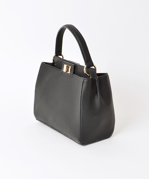 Khaju（カージュ）の「《一部予約》Khaju: 2ポケットバッグ■（ショルダーバッグ・レディース・ホワイト/ブラック/レッド/ベージュ・ONE SIZE）」の8枚目の写真