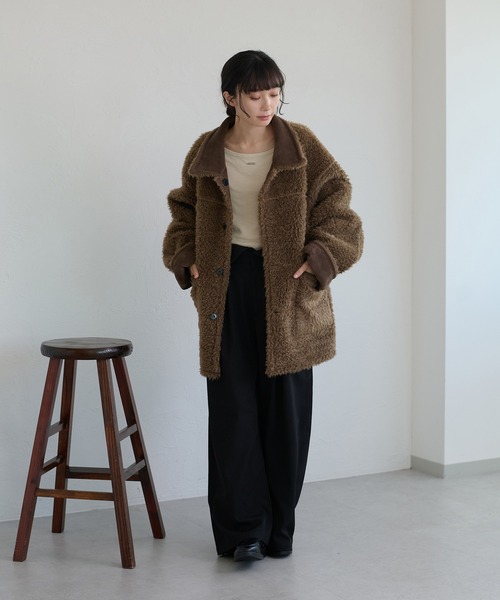 apres jour clair（アプレジュールクレア）の「【apres jour clair】リバーシブルフェイクムートンアウター（ムートンコート・レディース・キャメル/ベージュ/ブラウン・X-LARGE/フリー）」の5枚目の写真