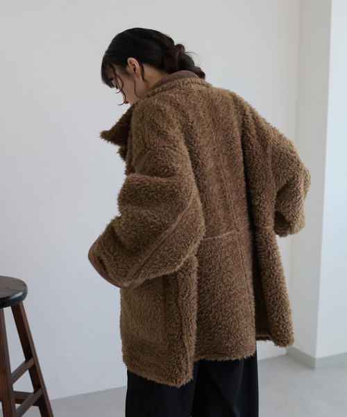 apres jour clair（アプレジュールクレア）の「【apres jour clair】リバーシブルフェイクムートンアウター（ムートンコート・レディース・キャメル/ベージュ/ブラウン・X-LARGE/フリー）」の11枚目の写真