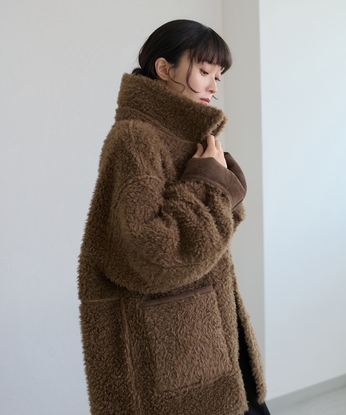 apres jour clair（アプレジュールクレア）の「【apres jour clair】リバーシブルフェイクムートンアウター（ムートンコート・レディース・キャメル/ベージュ/ブラウン・X-LARGE/フリー）」の10枚目の写真