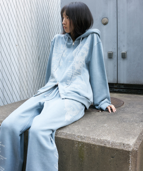 LARTIGENT（ラーティゼン）の「L27 BAROQUE SWEATPANTS(SKY BLUE)（スウェットパンツ・レディース・その他・FREE）」の3枚目の写真