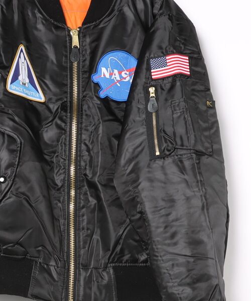ROTHCO(ロスコ)の「【ROTHCO/ロスコ】Rothco NASA MA-1 Flight Jacket 7328 フライトジャケット ミリタリージャケット ワッペン リバーシブル ユニセックス(MA-1・メンズ・ブラック・X-LARGE/LARGE)」の4枚目の写真