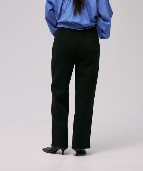 LEPSIM(レプシィム)の「《パフエアシリーズ》ストレートパンツ 824693(スウェットパンツ・レディース・ブラック/チャコールグレー/ブラウン・FREE)」の6枚目の写真