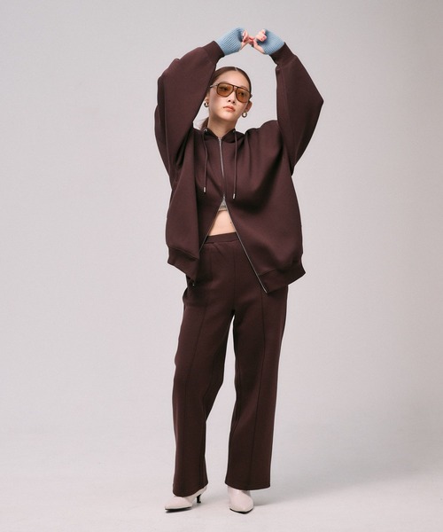 LEPSIM(レプシィム)の「《パフエアシリーズ》ストレートパンツ 824693(スウェットパンツ・レディース・ブラック/チャコールグレー/ブラウン・FREE)」の19枚目の写真