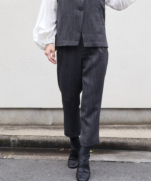 etre relie(エトレリー)の「ツムギートテーパードパンツ(その他パンツ・レディース・チャコールグレー/ベージュ・SMALL/MEDIUM)」の2枚目の写真