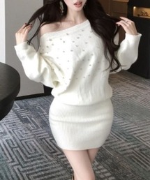 【26年秋冬新作】ビジューオフショル スタイルアップニットワンピース