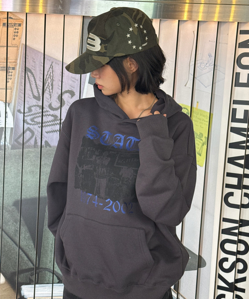 AMOU（アモウ）の「Static Hoodie CHACOAL GRAY（パーカー・レディース・その他・1/2）」の10枚目の写真