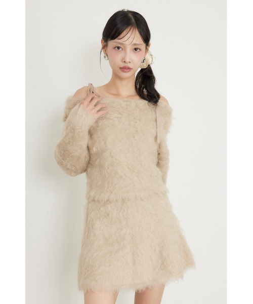 rienda(リエンダ)の「フラッフィーニットセットアップ 秋服 冬服(セットアップ・レディース・ピンク/ベージュ/ホワイト・FREE)」の2枚目の写真