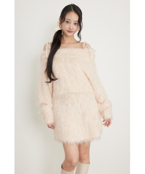 rienda(リエンダ)の「フラッフィーニットセットアップ 秋服 冬服(セットアップ・レディース・ピンク/ベージュ/ホワイト・FREE)」の3枚目の写真