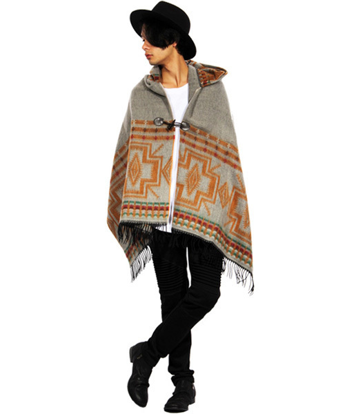 8(eight)（エイト）の「ネイティブ柄 ポンチョ フード付き マフラー
