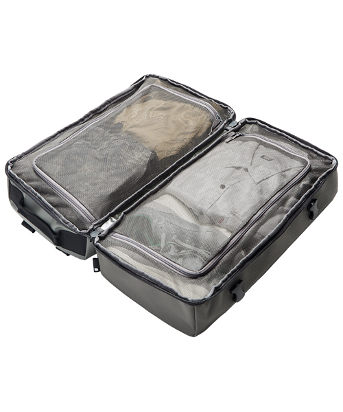 incase(インケース)の「INTR20045-ANTIncase TRACTO Split Duffel 40 - Anthracite(ボストンバッグ・メンズ・チャコールグレー・ONE SIZE)」の3枚目の写真