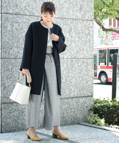 mysty woman(ミスティウーマン)の「ウールモッサノーカラーオーバーコート(その他アウター・レディース・ベージュ/ネイビー/レッド系その他/グレー/キャメル・SMALL/MEDIUM)」の19枚目の写真