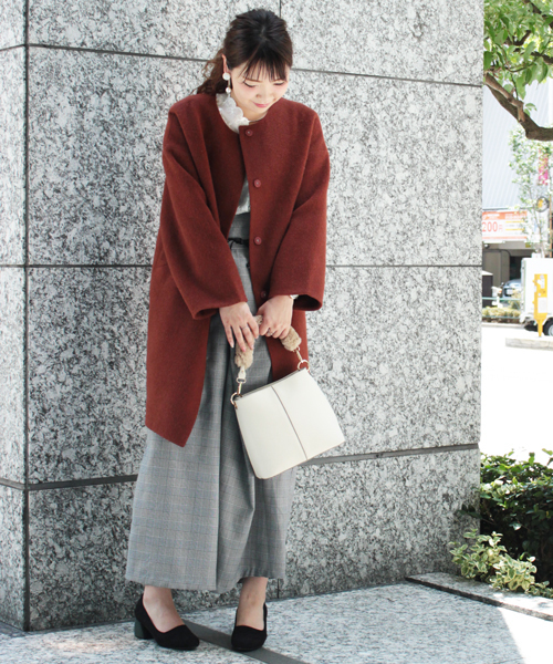 mysty woman（ミスティウーマン）の「ウールモッサノーカラーオーバー