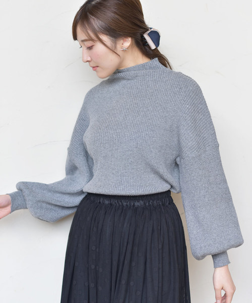 rps(アールピーエス)の「ボトルネックリブ編みボリューム袖ニットプルオーバー(ニット/セーター・レディース・ダークグリーン/杢グレー/グレー系その他/ブラック/アイボリー・M)」の4枚目の写真