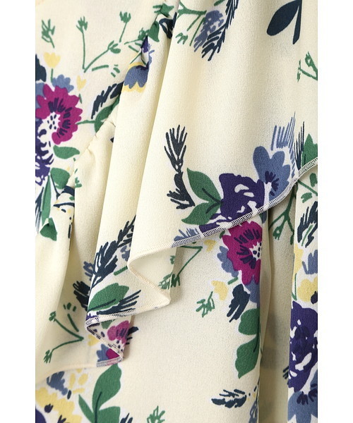 JILL STUART(ジルスチュアート)の「ベティフラワープリントブラウス(シャツ/ブラウス・レディース・ベージュ/ネイビー・MEDIUM/SMALL)」の3枚目の写真