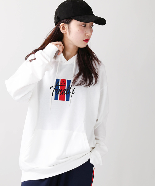 WEGO（ウィゴー）の「WEGO/FINALLYロゴプルパーカー（パーカー・メンズ・ブラック/ホワイト・LARGE/MEDIUM/SMALL）」の3枚目の写真