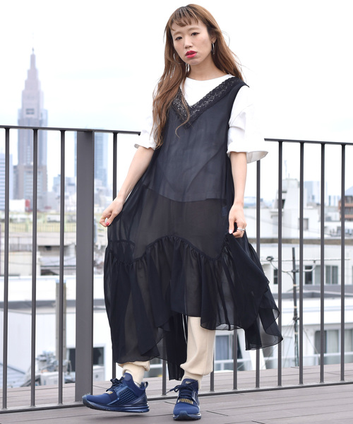 w closet(ダブルクローゼット)の「レース付きアシメヘムワンピース(ワンピース・レディース・オフホワイト/ピンク/ブラック・FREE)」の2枚目の写真