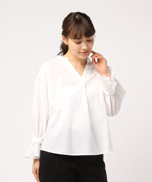おしゃれな白のシャツブラウスが着たい 18最旬のホワイトシャツブラウスコーデ Zozotown