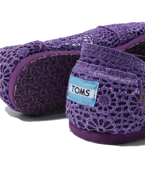 TOMS（トムス）の「2013 新作 トムス レディース クラシック 花柄 TOMS W CLSC Crochet（スニーカー・レディース・ブラック/ベージュ/パープル・22.5cm/23cm/23.5cm/24cm/24.5cm）」の10枚目の写真