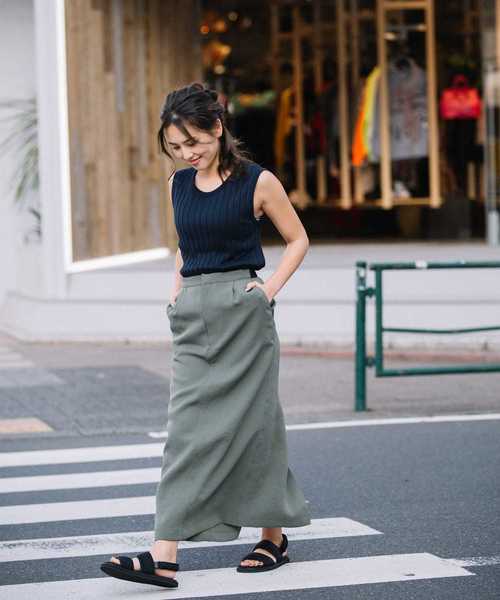 Munich（ミューニック）の「コットンワイドリブタンクトップ（Tシャツ/カットソー・レディース・ホワイト/ブラック/グレー/カーキ/ネイビー・FREE）」の6枚目の写真