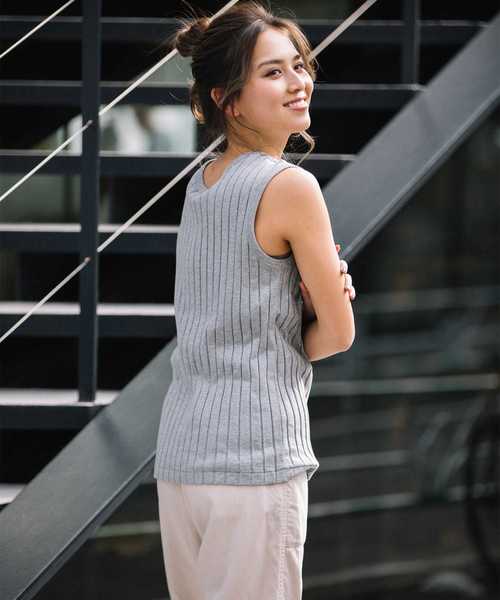 Munich（ミューニック）の「コットンワイドリブタンクトップ（Tシャツ/カットソー・レディース・ホワイト/ブラック/グレー/カーキ/ネイビー・FREE）」の13枚目の写真