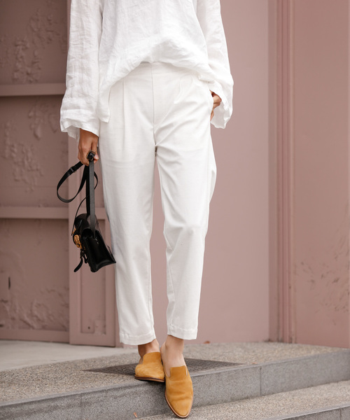 Munich（ミューニック）の「ストレッチトリコットタックテーパードパンツ（その他パンツ・レディース・ネイビー/オリーブ/ナチュラル/キャメル・S/M/XS）」の2枚目の写真