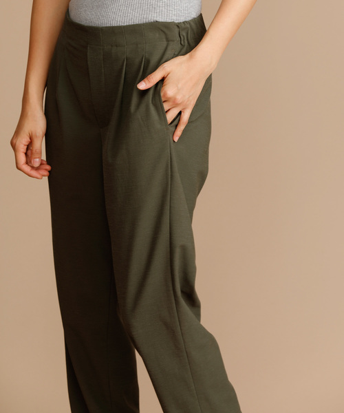 Munich（ミューニック）の「ストレッチトリコットタックテーパードパンツ（その他パンツ・レディース・ネイビー/オリーブ/ナチュラル/キャメル・S/M/XS）」の19枚目の写真