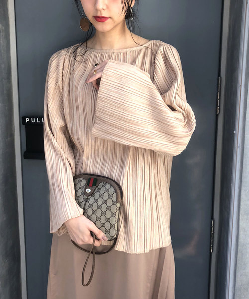 CIEL'AIR(シエルエアー)の「【CIEL'AIR/シエルエアー】プリーツセットアップフレア袖トップス(セットアップアイテム)(Tシャツ/カットソー・レディース・グレー/ベージュ・FREE)」の3枚目の写真