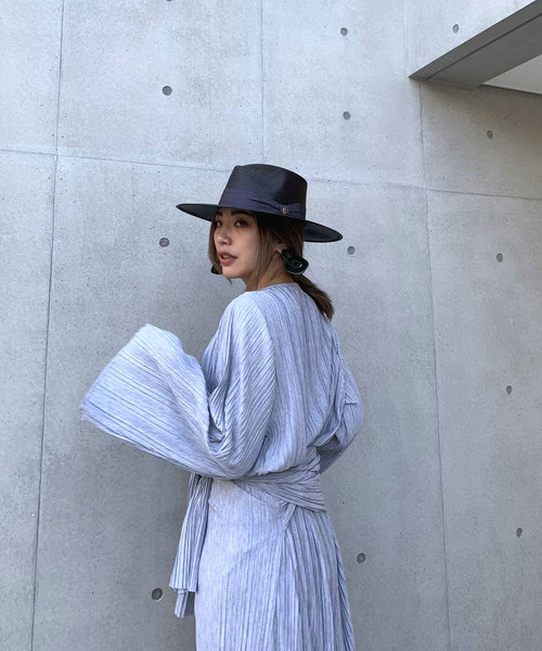 CIEL'AIR(シエルエアー)の「【CIEL'AIR/シエルエアー】プリーツセットアップフレア袖トップス(セットアップアイテム)(Tシャツ/カットソー・レディース・グレー/ベージュ・FREE)」の11枚目の写真