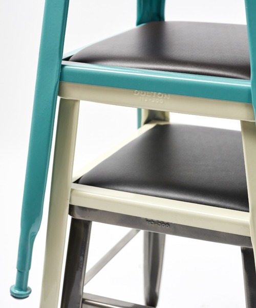 DULTON(ダルトン)の「LIGHT-45 STOOL RAW / ライト スツール(家具・メンズ・シルバー系その他・FREE)」の3枚目の写真