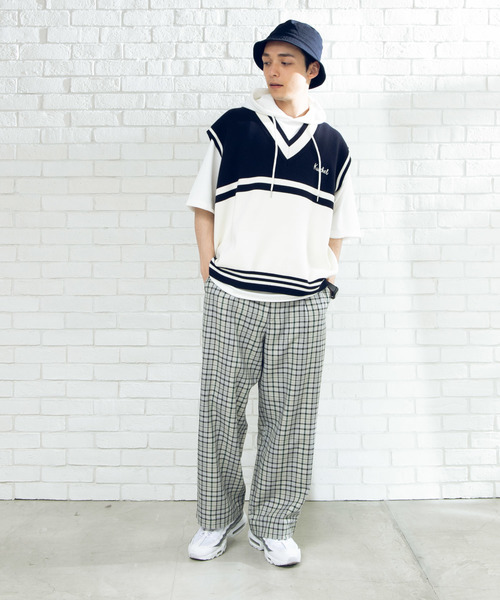 WEGO（ウィゴー）の「WEGO/ミラノリブニットベスト（ベスト・メンズ・ベージュ/ネイビー/グレー・MEDIUM/LARGE）」の20枚目の写真