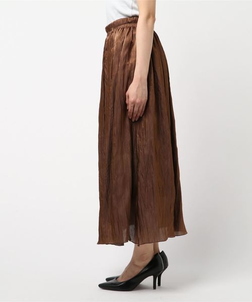 1er Arrondissement(プルミエアロンディスモン)の「サテンギャザースカート(スカート・レディース・ブラック/モカ/ベージュ系その他・36/38)」の4枚目の写真
