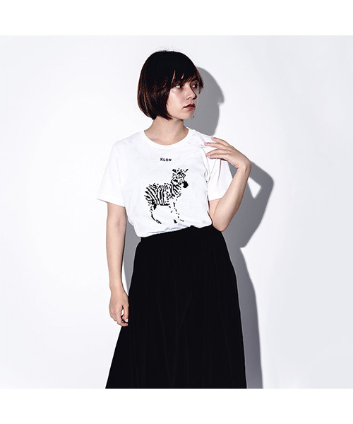 KLON（クローン）の「KLON Tshirts MONOCHROME ANIMALS-ZEBRA-Ver.PIXEL（Tシャツ/カットソー・レディース・ホワイト・S/M/L/XS）」の2枚目の写真