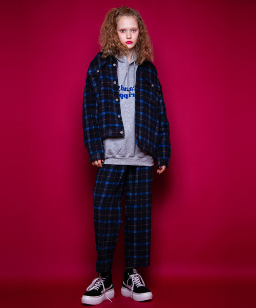 Candy Stripper（キャンディストリッパー）の「FINE CHECK TACKED パンツ（その他パンツ・レディース・ブラウン/ブルー/グリーン・1/2）」の3枚目の写真