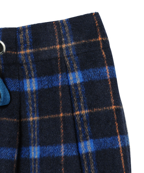 Candy Stripper（キャンディストリッパー）の「FINE CHECK TACKED パンツ（その他パンツ・レディース・ブラウン/ブルー/グリーン・1/2）」の7枚目の写真