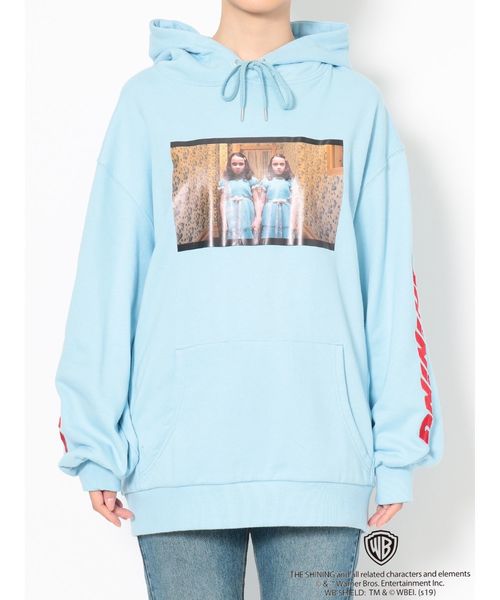 jouetie（ジュエティ）の「THE SHiNiNG コラボフーディ（パーカー・レディース・グレー/ブラック/ライトブルー・MEDIUM）」の11枚目の写真