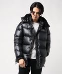 ブラック