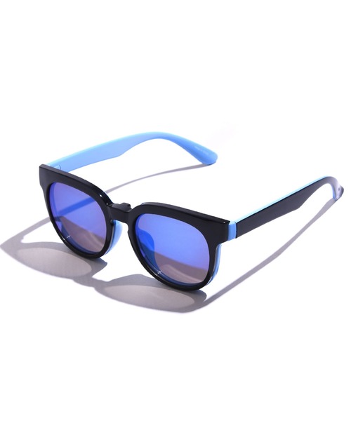 CALIFORNIA OUTFITTERS�i�J���t�H���j�A �A�E�g�t�B�b�^�[�Y�j�́u�y FOG 'Freak Out God' (�t���[�N �A�E�g �S�b�h)�z5W �T���O���X 4�_SET  UV�΍�  �N���A�t���[���@�~���[�����Y �o�C���[�`���C�X�A�C�e���i�T���O���X�j�v�bS