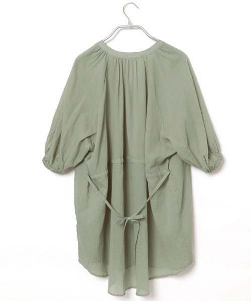 LOWRYS FARM（ローリーズファーム）の「ヨウリュウチュニックBL6S　887400（シャツ/ブラウス・レディース・ブラック/パープル/オフホワイト/カーキ・FREE）」の13枚目の写真