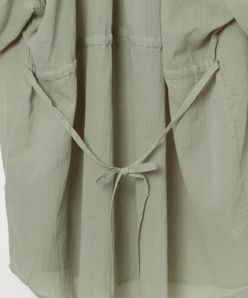 LOWRYS FARM（ローリーズファーム）の「ヨウリュウチュニックBL6S　887400（シャツ/ブラウス・レディース・ブラック/パープル/オフホワイト/カーキ・FREE）」の7枚目の写真