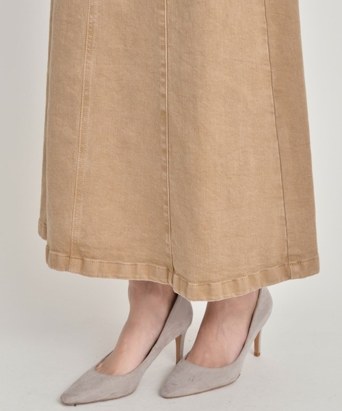 YANUK(ヤヌーク)の「センターシーム スカート - Center Seam Skirt(デニムスカート・レディース・ベージュ/グレイッシュベージュ/ブラウン・S/XS/M)」の8枚目の写真
