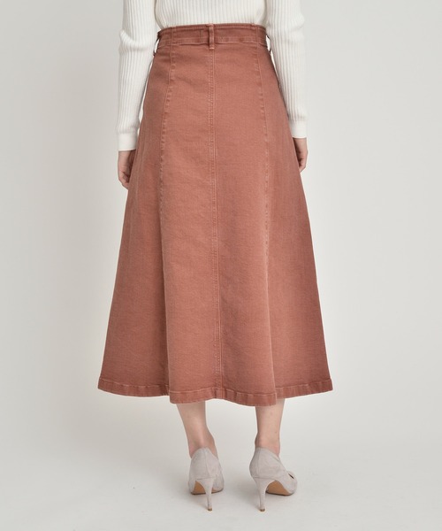 YANUK(ヤヌーク)の「センターシーム スカート - Center Seam Skirt(デニムスカート・レディース・ベージュ/グレイッシュベージュ/ブラウン・S/XS/M)」の19枚目の写真