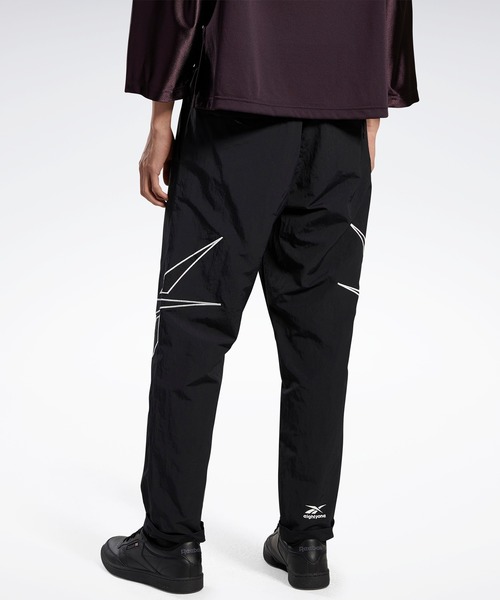 Reebok(リーボック)の「eightyone ウーブン パンツ (その他パンツ・メンズ・ダークパープル/グレー/ブラック・LARGE/MEDIUM/X-LARGE/SMALL/XX-LARGE/XXX-LARGE/X-SMALL)」の11枚目の写真