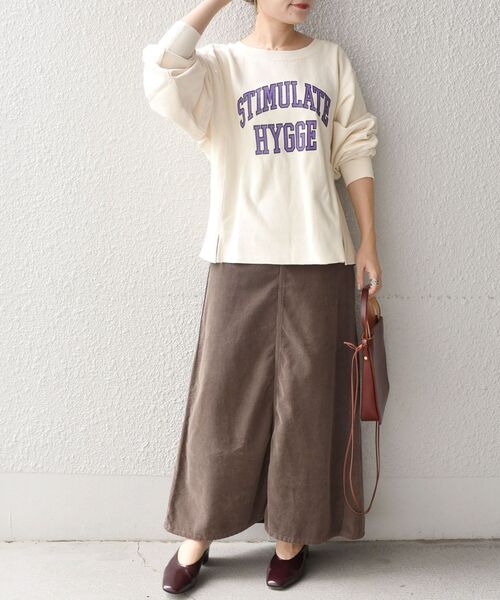 ＋81BRANCA（ハチイチブランカ）の「【WEB限定/SHIPS別注】81BRANCA:カレッジスウェット◇（スウェット・レディース・チャコールグレー/オフホワイト/イエロー・SMALL/MEDIUM）」の17枚目の写真