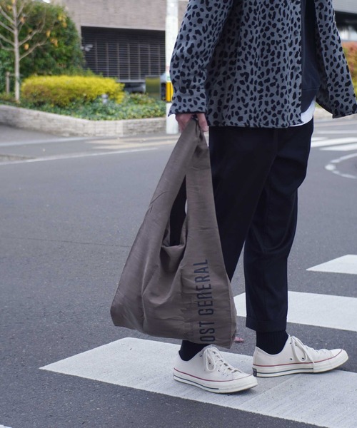 POST GENERAL（ポストジェネラル）の「【 POST GENERAL / ポストジェネラル 】 SHOPPER BAG / ショッパーバッグ（エコバッグ/サブバッグ・メンズ・ブラック/ベージュ/オリーブ/ホワイト・FREE）」の12枚目の写真