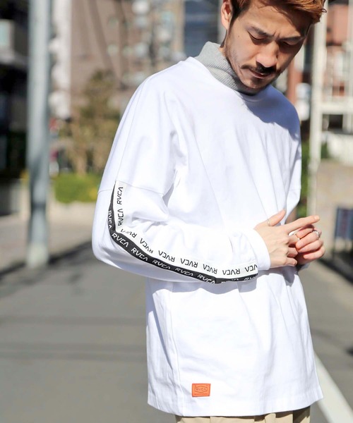 RVCA（ルーカ）の「RVCA メンズ  BIG BACK RVCA LT ロングスリーブＴシャツ【2021年春夏モデル】/ルーカ 長袖 ロンT（Tシャツ/カットソー・メンズ・ホワイト/ブラック/ベージュ・SMALL/MEDIUM/LARGE）」の5枚目の写真