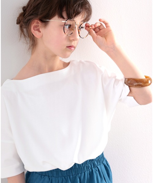 classicalelf（クラシカルエルフ）の「≪キッズ≫綿100%　上質コットン。華奢見せ、ルーズプルオーバー（Tシャツ/カットソー・キッズ・ホワイト/ブラック/モカ・130/140/150/160）」の2枚目の写真