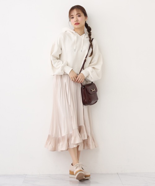 one after another NICE CLAUP(ワンアフターアナザーナイスクラップ)の「イレヘムプリーツスカート(スカート・レディース・オフホワイト/ライトベージュ/ベージュ系その他/ブルー系その他/ドット・FREE)」の18枚目の写真